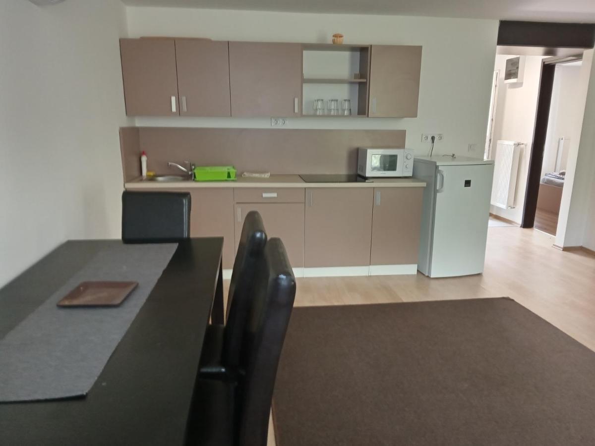 Tiszaliget Apartman Es Szallo Szolnok Zewnętrze zdjęcie