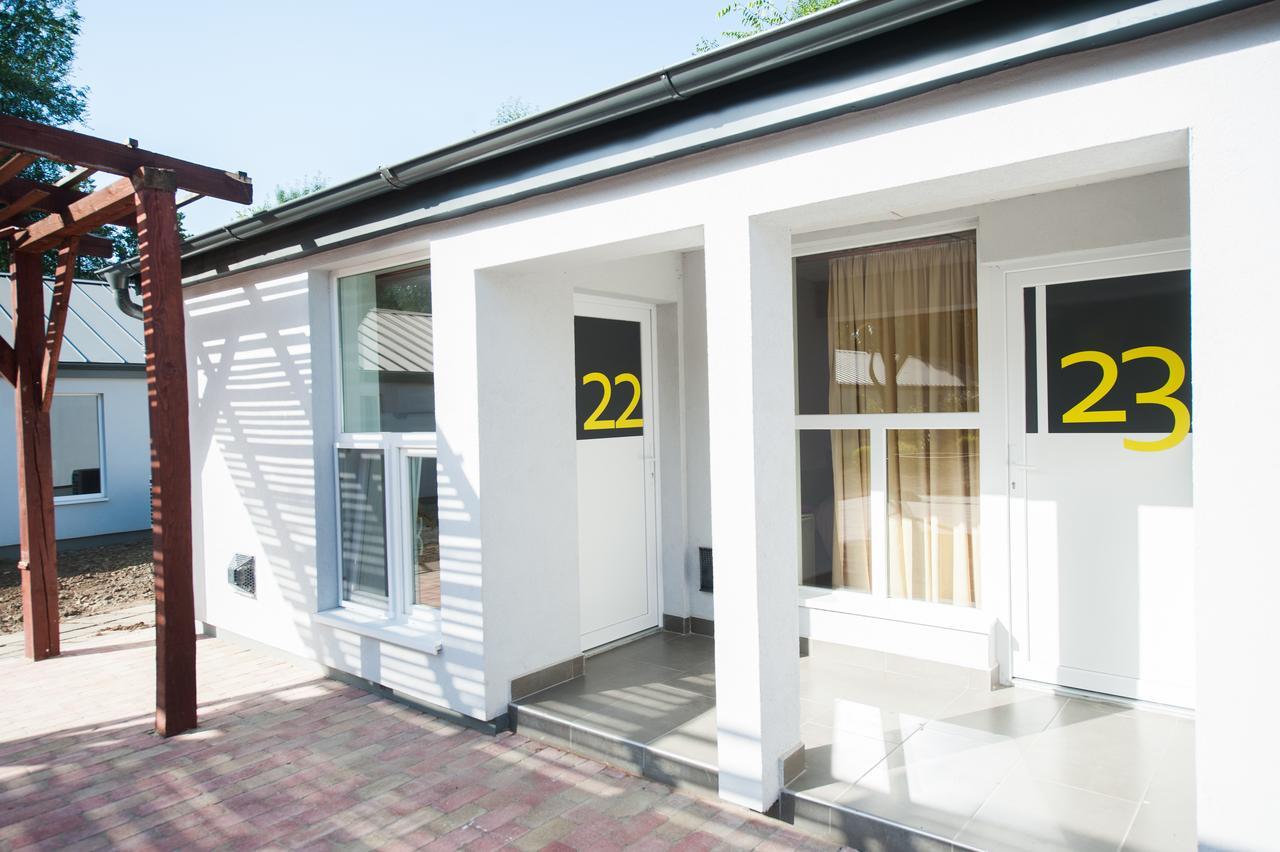 Tiszaliget Apartman Es Szallo Szolnok Zewnętrze zdjęcie