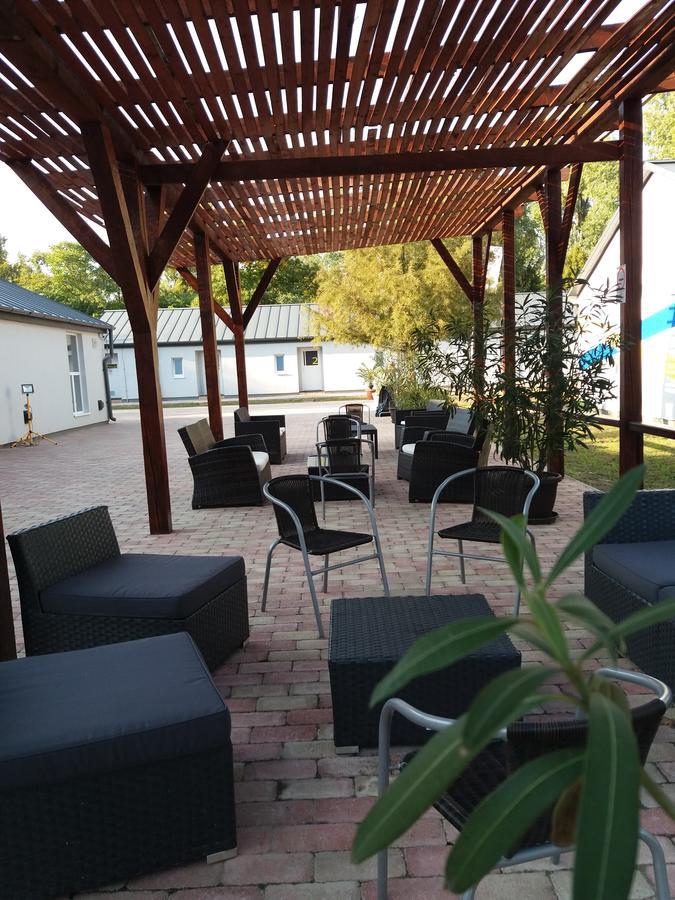 Tiszaliget Apartman Es Szallo Szolnok Zewnętrze zdjęcie