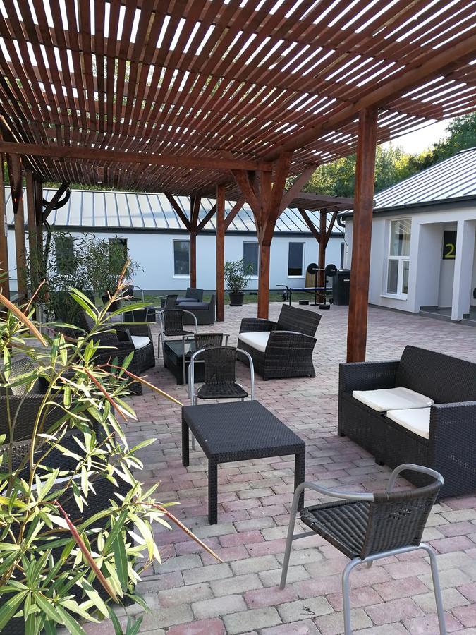 Tiszaliget Apartman Es Szallo Szolnok Zewnętrze zdjęcie